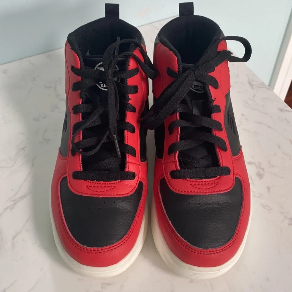 Skechers high tops - Picture 8 of 11